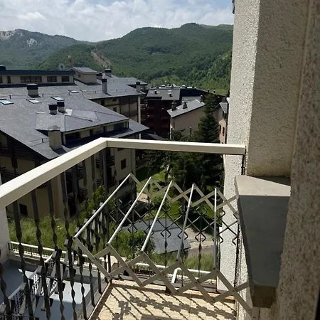 Lägenhet Ibon De Bucuesa